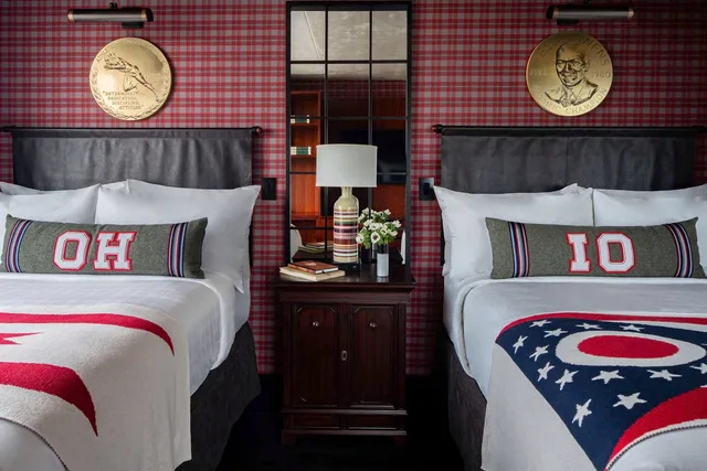 Graduate, 2 Double Beds, Bathtub, Accessible، Graduate by Hilton Columbus 3/5