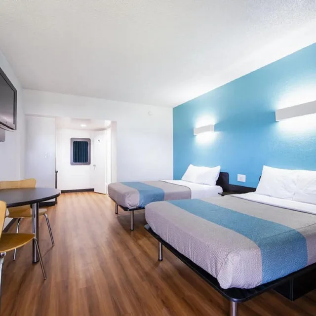غرفة رباعية بسرير مزدوج، Motel6 Jacksonville, NC 4/10