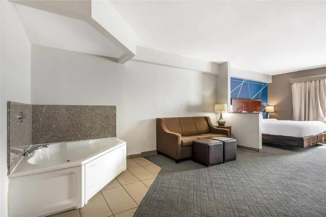 جناح بسرير كينج لذوي الإعاقة، Comfort Suites Ocala - North 3/3