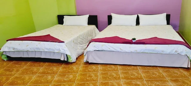 غرفة ثلاثية، Royal Land Mae Klong Hotel 5/10
