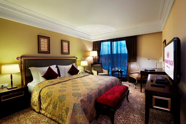 غرفة بسرير كينج، Crowne Plaza Istanbul Asia 2/5