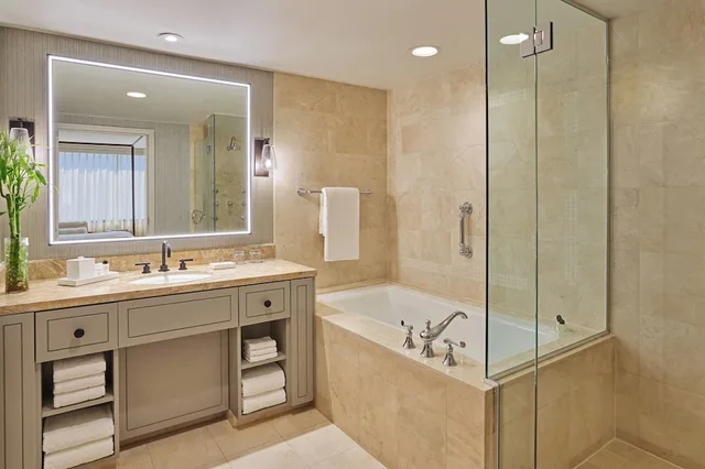 جناح رئاسي ركني بسرير كينج بإطلالة، The Whitley A Luxury Collection Hotel Atlanta Buckhead 3/3