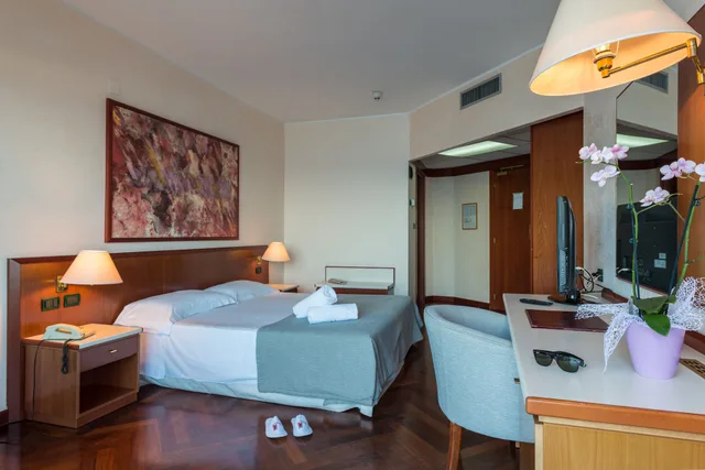 Blue, Double Bed, Sea View، Splendid Hotel La Torre 3/7