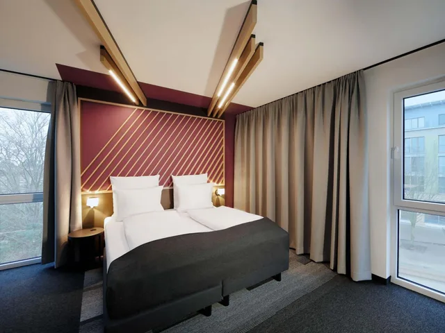 غرفة بريميوم بسرير كوين، B&B HOTEL Frankfurt-Oder 1/1