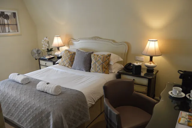 غرفة كلاسيكية بسرير كينج، Le Bouchon Brasserie & Hotel 4/6