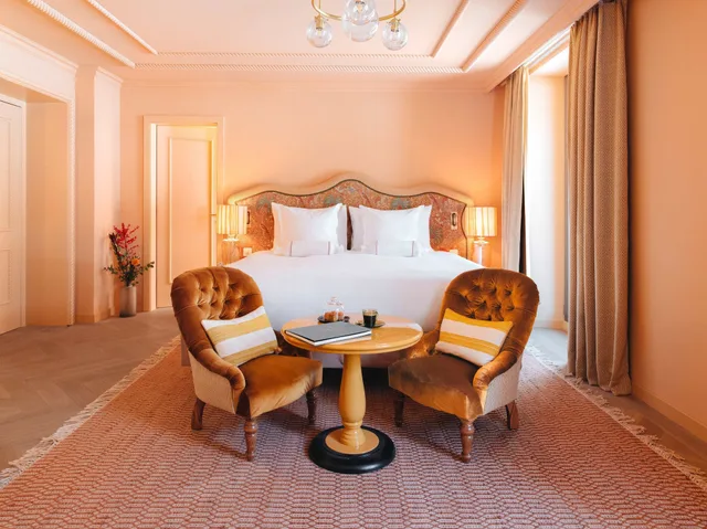 غرفة بسرير كينج بإطلالة، Parkhotel Beau-Site 5/10