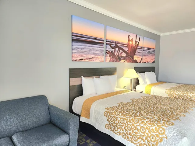 غرفة قياسية بسريرين كوين للمدخنين، Days Inn By Wyndham Robstown 1/10