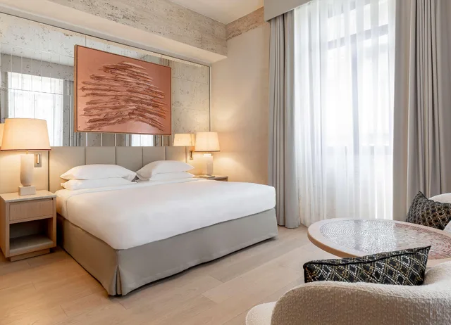 غرفة بريميوم بسرير كينج، Park Hyatt Milano Hotel 1/5