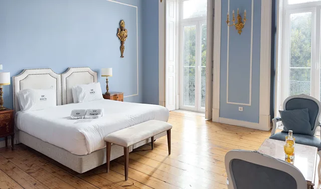 جناح ملكي بسرير كوين بشرفة، Casa do Principe 2/9