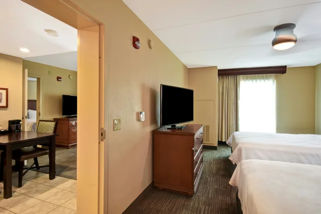 جناح بسريرين كوين لذوي الإعاقة، Homewood Suites By Hilton Lancaster 2/3