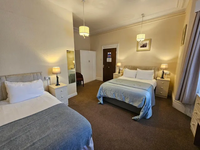 غرفة عائلية، Rivelyn Hotel 3/10