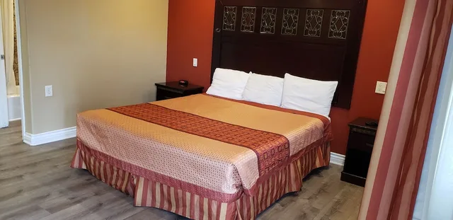 غرفة بسرير كينج، Santa Fe Inn Los Angeles 5/8