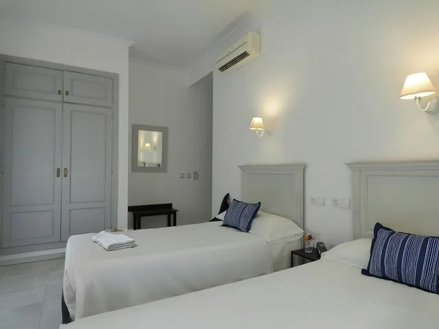 غرفة بسريرين منفصلين، Hotel Dona Blanca 1/10