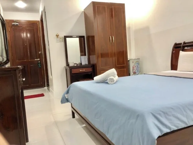 غرفة قياسية بسرير كوين، Mai Vy 6/9