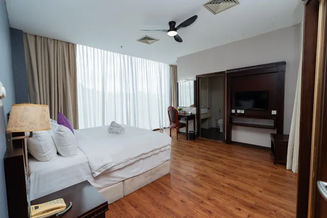غرفة تنفيذية، Kingston Hotel 18 AT Kuala Lumpur Sri Damansara 1/1