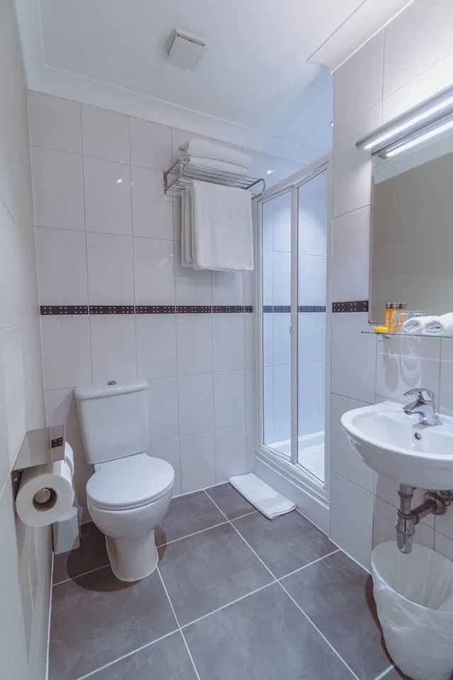 غرفة صغيرة مفردة، London House Hotel 15/17