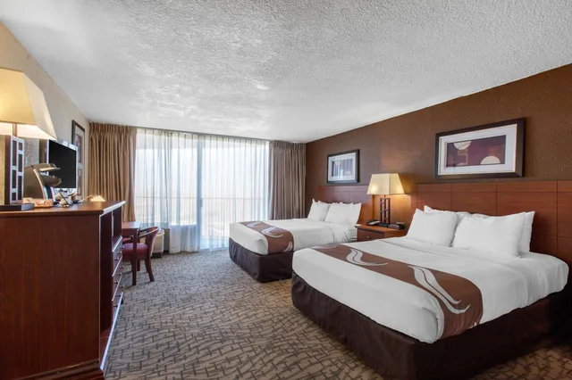 غرفة قياسية بسريرين كوين بشرفة، Scenic View Inn - Lake Powell - Page AZ 4/8