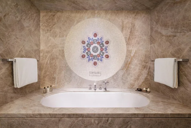 جناح سوبيريور بإطلالة على المدينة بغرفة نوم واحدة، Bulgari Hotel Roma 1/1
