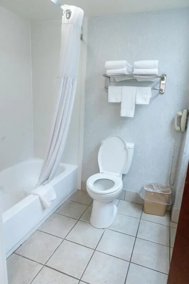 استوديو أساسي بسرير كينج بمطبخ صغير، Best Western Plus Atlantic City West Extended Stay And Suites 7/10