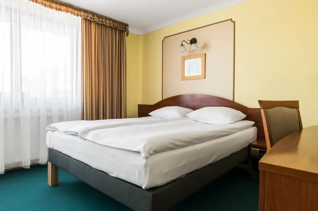 Economy, Double Bed, Hotel Wersal 1/3
