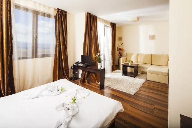 Studio, 1 Double and 1 Single Bed, Sauna, Balcony، St George Ski Spa 8/10