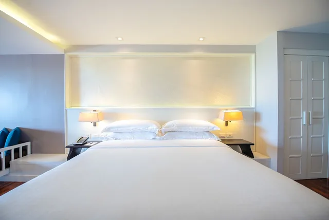 غرفة بسرير كينج بشرفة، SHERATON SAMUI RESORT 2/9