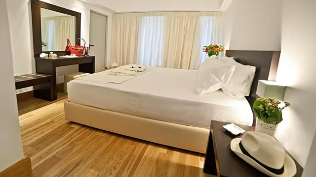 Family, Acropolis View, Balcony، Hotel Thissio 1/5