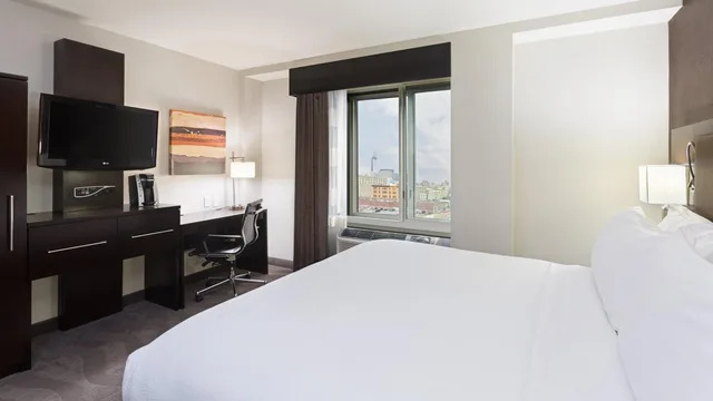 غرفة بريميير بسرير كينج، Holiday Inn Lower East Side 1/4