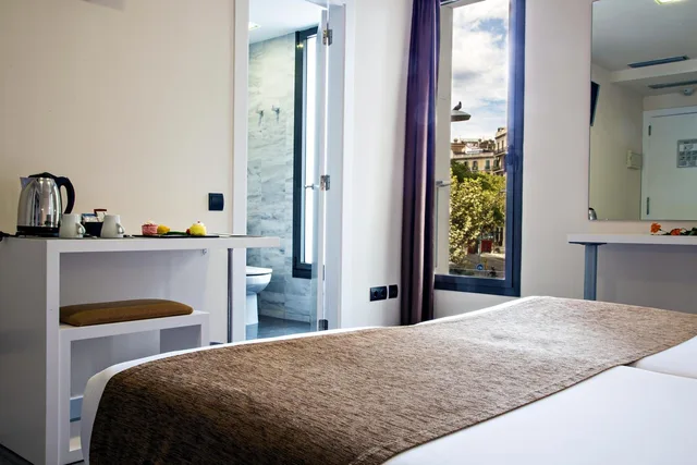 غرفة ثلاثية بسرير مزدوج، Bcn Urbaness Hotels Del Comte 1/1