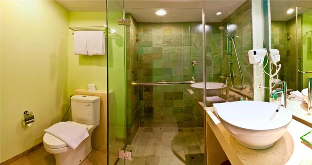 Eden, King Bed, Pool Access، Eden Hotel Kuta Bali 6/7