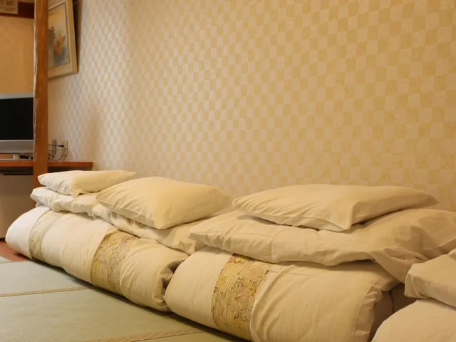 غرفة يابانية سوبيريور بفرشتي فوتون، Satomo Ryokan 1/8