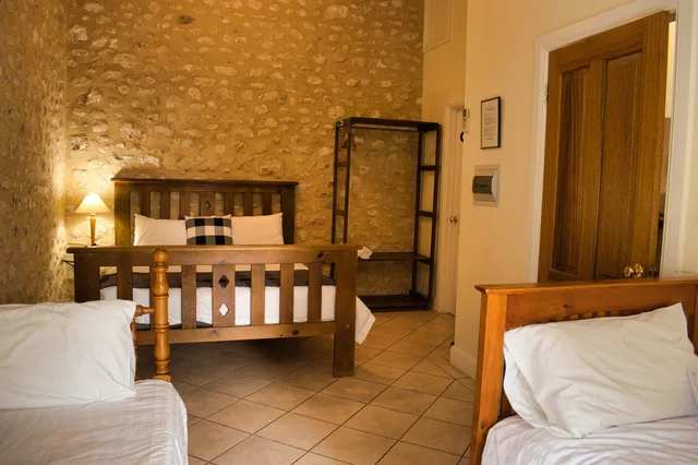 2 Bedrooms, Family, Cottage, 3 Beds, 2 Queen Beds, 2 Bathrooms, Accessible، Cape Jervis Accommodation and Caravan Park 1/3
