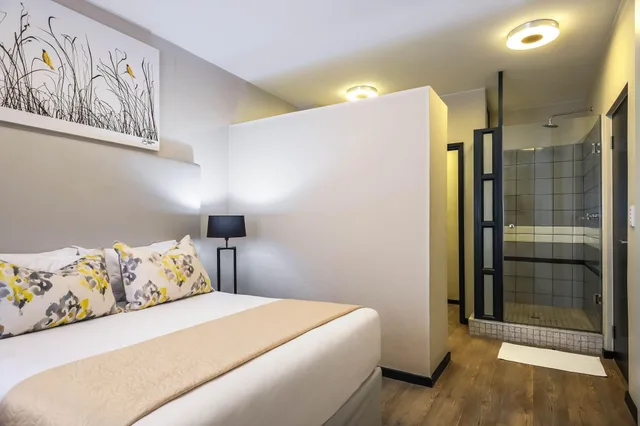3 Bedrooms, Apartment, 2 Bathrooms، C.A.G The Vantage 1/9