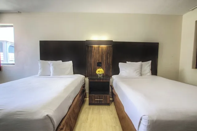 غرفة قياسية بسريرين مزدوجين، La Bella Oceanfront Inn 1/6