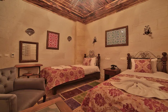 غرفة قياسية بسريرين منفصلين، Caravanserai Inn Hotel 2/6