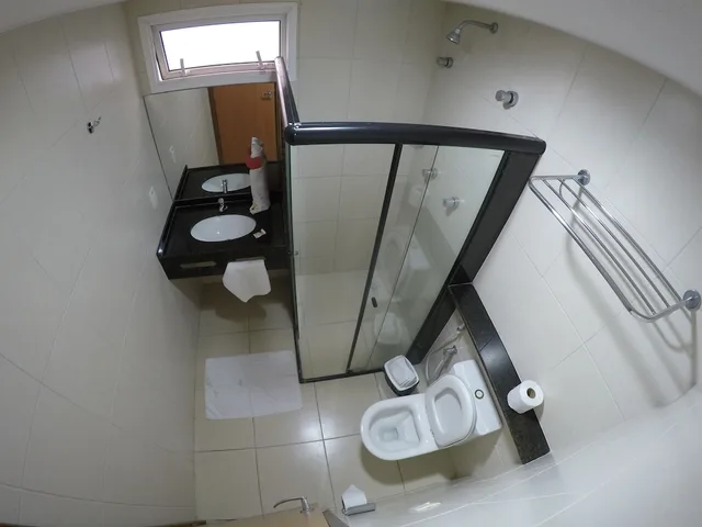 غرفة ثلاثية، Hotel Des Basques 5/5
