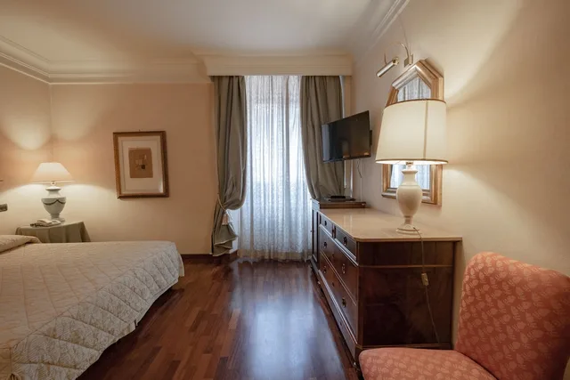 غرفة ديلوكس بسرير كوين، Relais Ducale 2/4