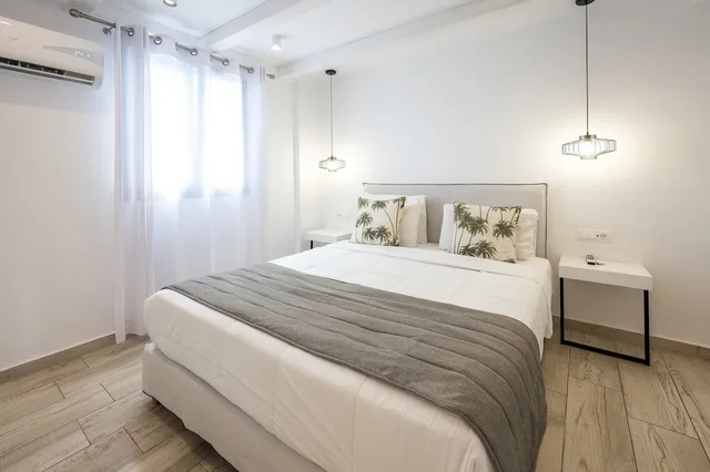 White, Suite, 2 King Beds، Smy Mediterranean White Santorini - Adults Only 2/8