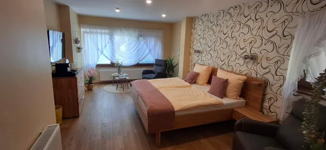 غرفة ديلوكس بسرير مزدوج، Hotel Restaurant Alt Wehlheiden 3/8