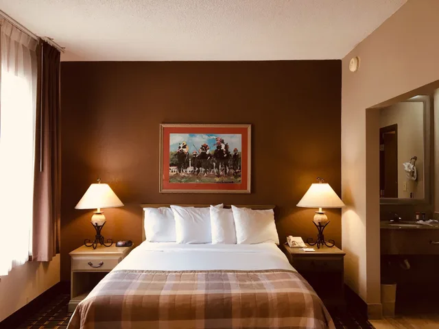 Junior Suite, Studio, Queen Bed، Hawthorn Extended Stay by Wyndham Conyers 1/2