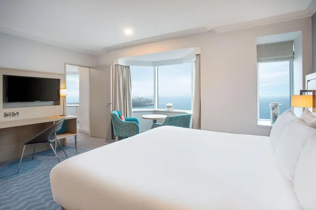 Senior, Studio, Suite, Sea View، Leonardo Royal Hotel Brighton Waterfront 4/7