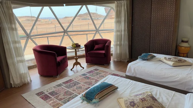 1 Bedroom, Luxury, Tent, King Bed, Mountain Side, Mountain View، Wadi Rum Mazayen Camp 9/10