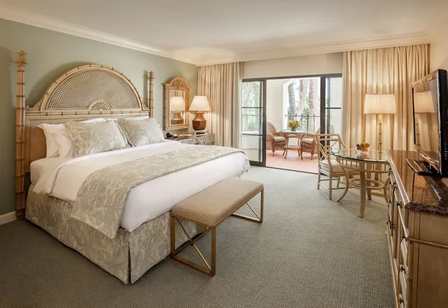 غرفة بسرير كينج بإطلالة جزئية على البحر في الطابق الأرضي، Santa Barbara Inn 1/1