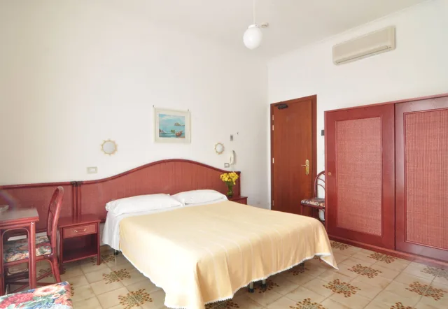 غرفة عائلية، Hotel Ulisse 2/4