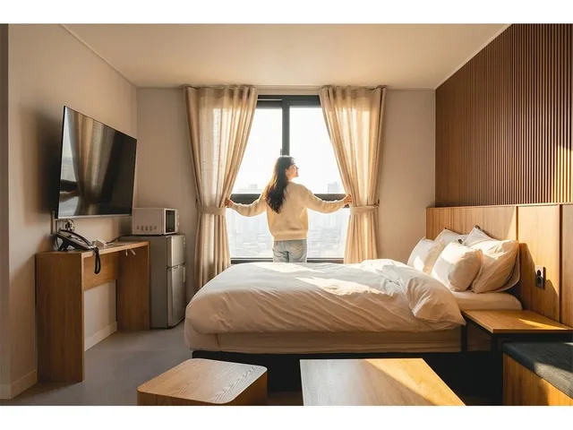 غرفة تنفيذية بإطلالة على المدينة، Malu Hotel 1/5
