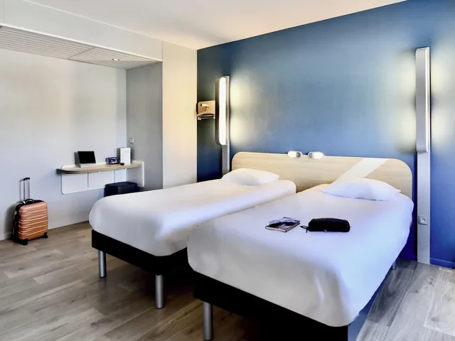غرفة بسريرين منفصلين، Ibis Budget Nantes Reze Aeroport 2/3
