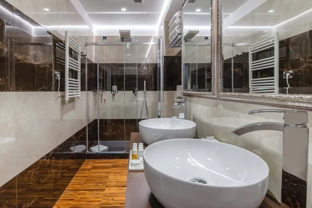 Junior Suite, Queen and Twin Beds, City View, Balcony, I Tre Moschettieri 5/6