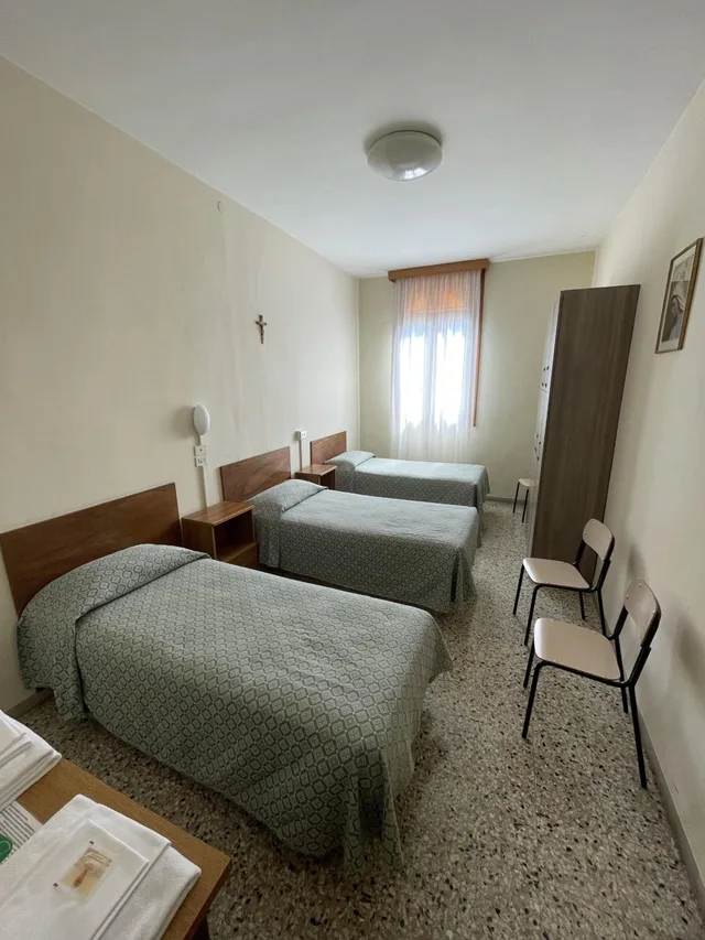 غرفة قياسية ثلاثية بثلاثة أسرّة بإطلالة على القناة، Casa Caburlotto 5/8
