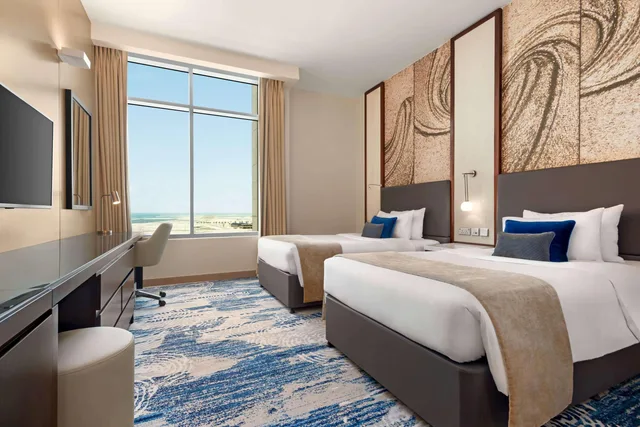 Deluxe, Twin Beds, Sea View, Novotel Dubai Gold District 1/2