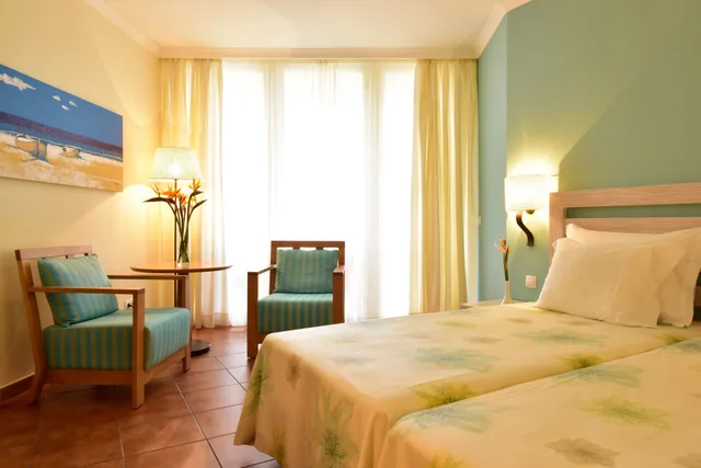 غرفة كلاسيكية بسريرين منفصلين بإطلالة على الحديقة، Pestana Viking Beach and Golf Resort 5/10